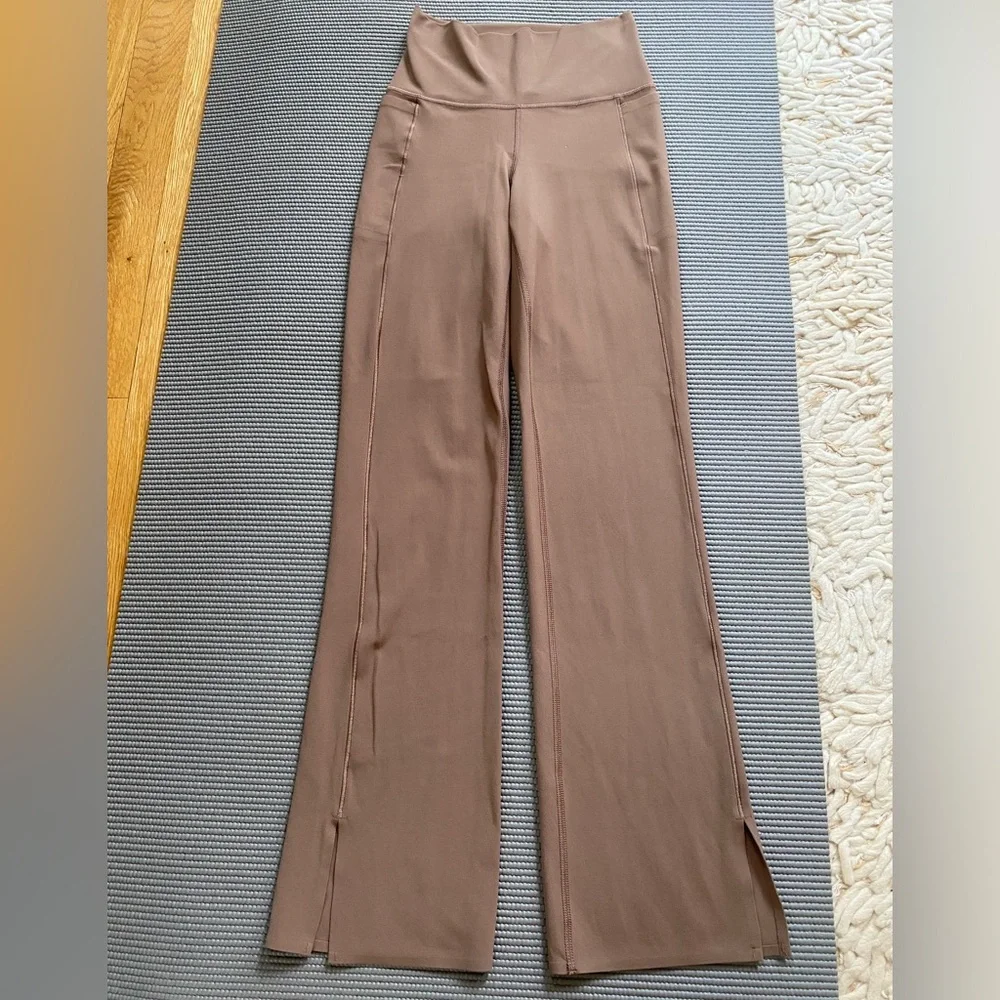 Athleta Crop Leggings - Picture 1 of 5